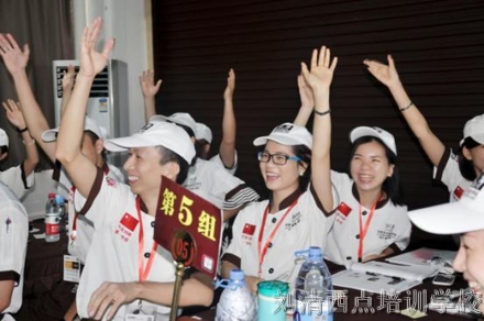 隔壁西点店在西点培训学校就学了1招，竟赚得让人傻眼了