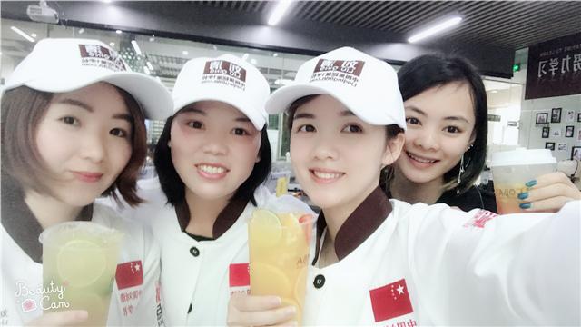 刘清学员伍同学成功开店案例饮品店