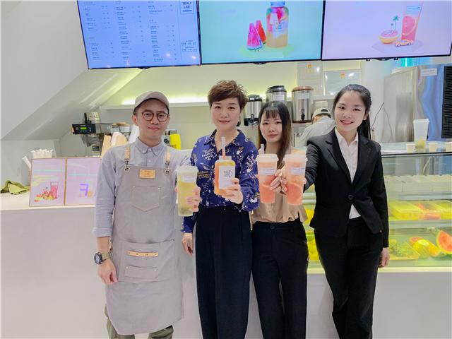 刘清学校学员曾同学成功开店案例饮品店