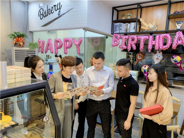 刘清学员黎同学成功开店案例烘焙店