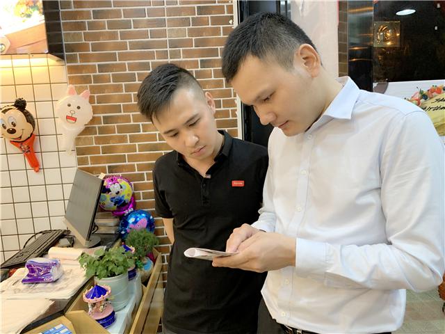 刘清学员黎同学成功开店案例烘焙店